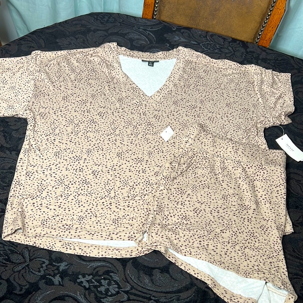 Women’s sleepwear